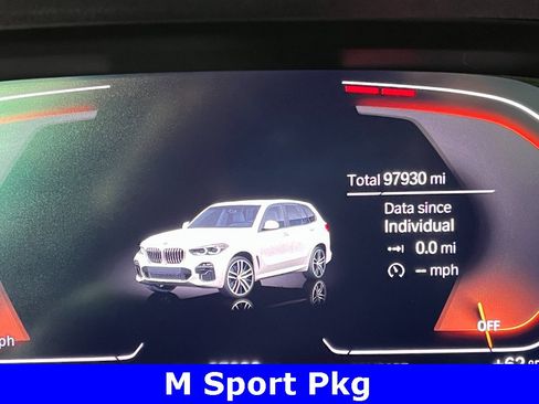 Used 2019 BMW X5 xDrive40i w/ M Sport Package image 2