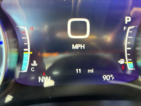 New 2026 Chrysler Voyager LX FWD image 36