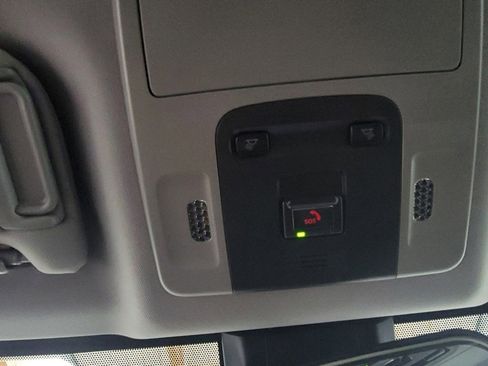 Used 2023 Toyota Camry SE image 24