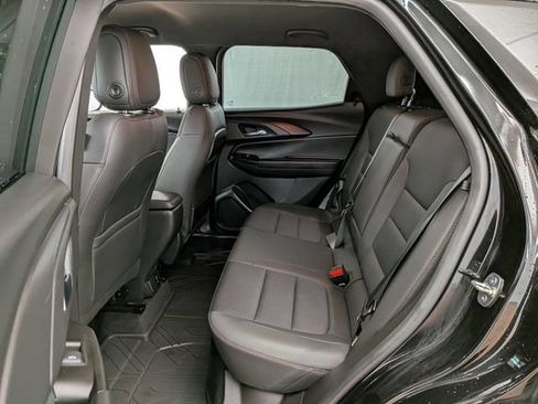 Used 2023 Chevrolet TrailBlazer RS w/ Convenience Package FWD image 16