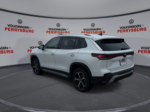 New 2026 Volkswagen Tiguan SE image 6