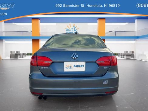 Used 2014 Volkswagen Jetta TDI FWD image 2