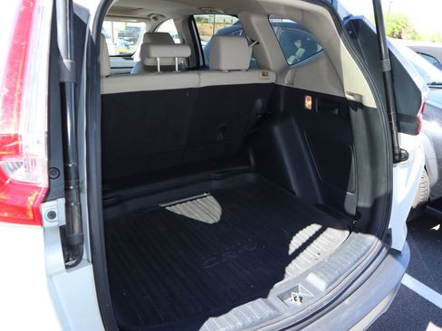 Used 2017 Honda CR-V Touring image 12