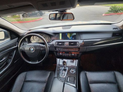 Used 2012 BMW 528i Sedan image 9