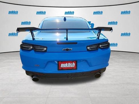 Certified 2023 Chevrolet Camaro SS RWD image 4
