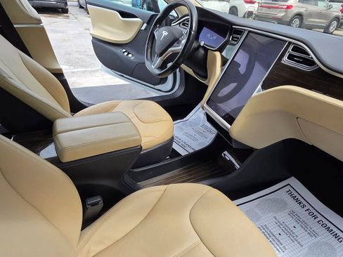 Used 2014 Tesla Model S 85 image 20