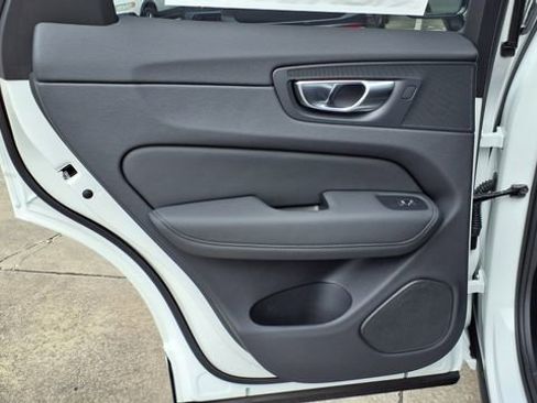 New 2026 Volvo XC60 B5 Plus w/ Protection Package Premier image 15