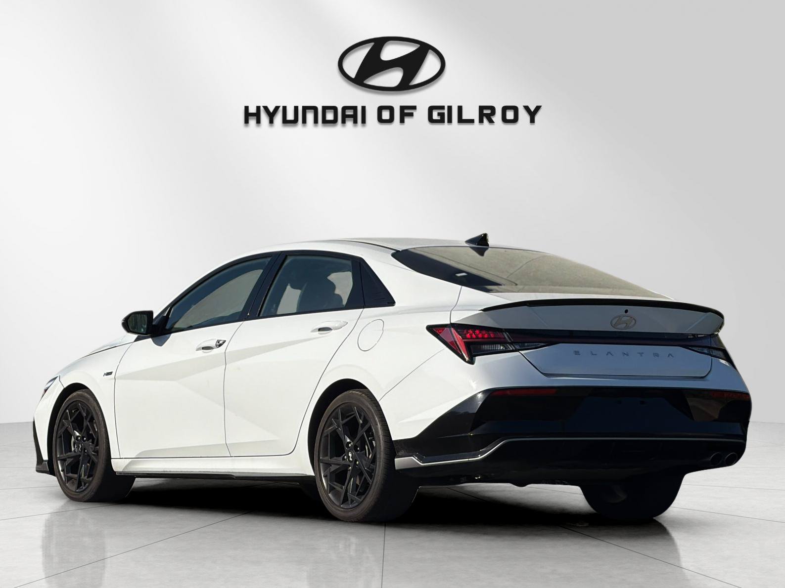 Used 2025 Hyundai Elantra N Line w/ Cargo Package FWD image 3