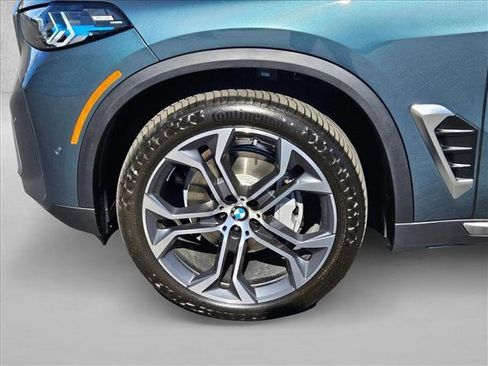 New 2026 BMW X5 xDrive40i AWD/4WD image 10