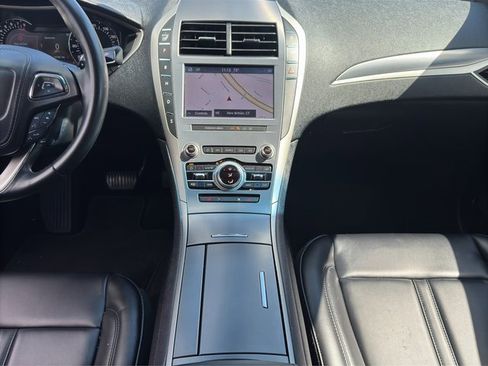 Used 2020 Lincoln MKZ AWD w/ Convenience Package image 20