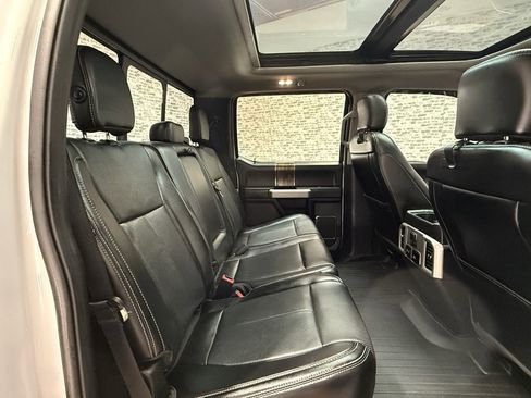 Used 2018 Ford F150 Lariat w/ Equipment Group 502A Luxury image 10