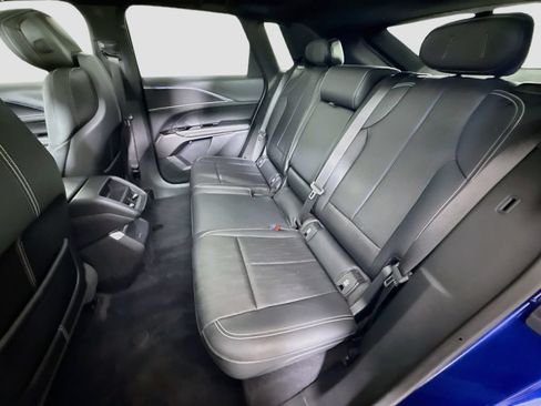 Used 2024 Cadillac Lyriq Sport RWD image 23