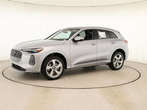 New 2025 Audi Q5 2.0T Premium Plus image 13