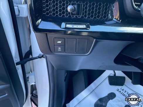 Certified 2023 Honda CR-V Sport Touring image 12