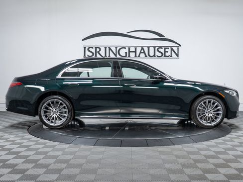 New 2026 Mercedes-Benz S 580 4MATIC Sedan image 4