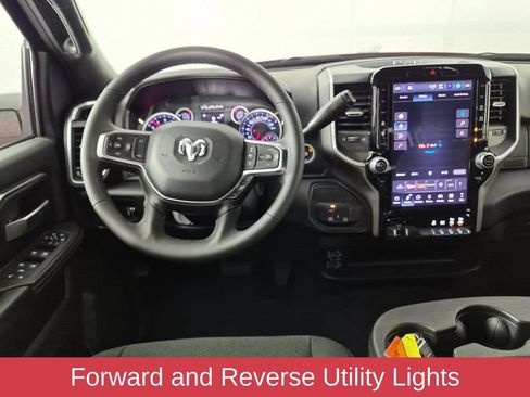 Used 2026 RAM 2500 Big Horn AWD/4WD image 33