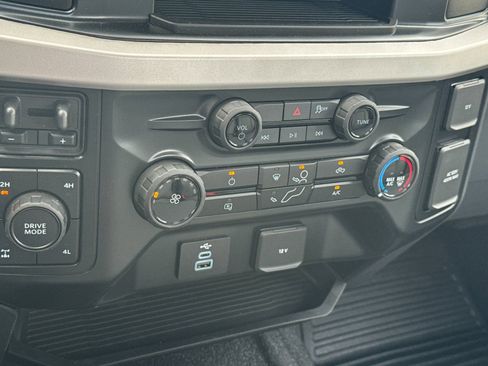 New 2026 Ford F350 XL w/ XL Chrome Package image 19