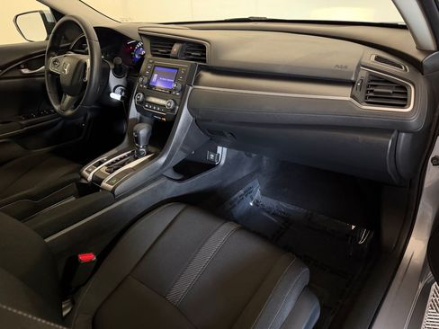 Used 2018 Honda Civic LX image 29