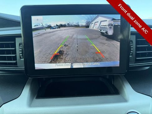 Used 2022 Ford Explorer 4WD image 26