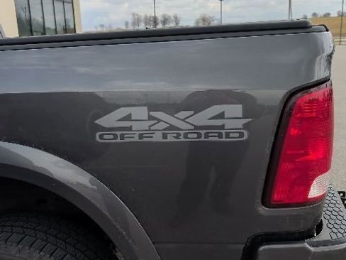Used 2018 RAM 2500 Big Horn w/ Sport Appearance Group image 2