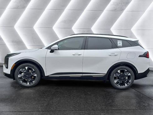 New 2026 Kia Sportage SX FWD image 2