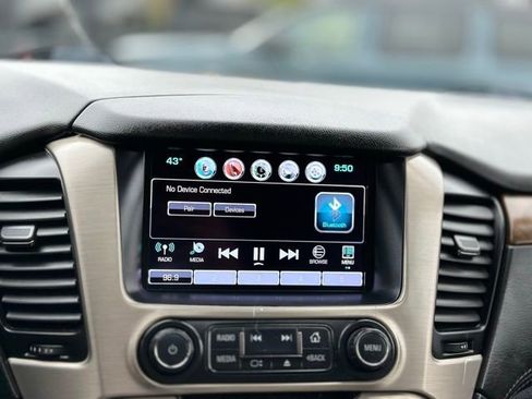 Used 2020 GMC Yukon Denali w/ Denali Ultimate Package AWD/4WD image 15