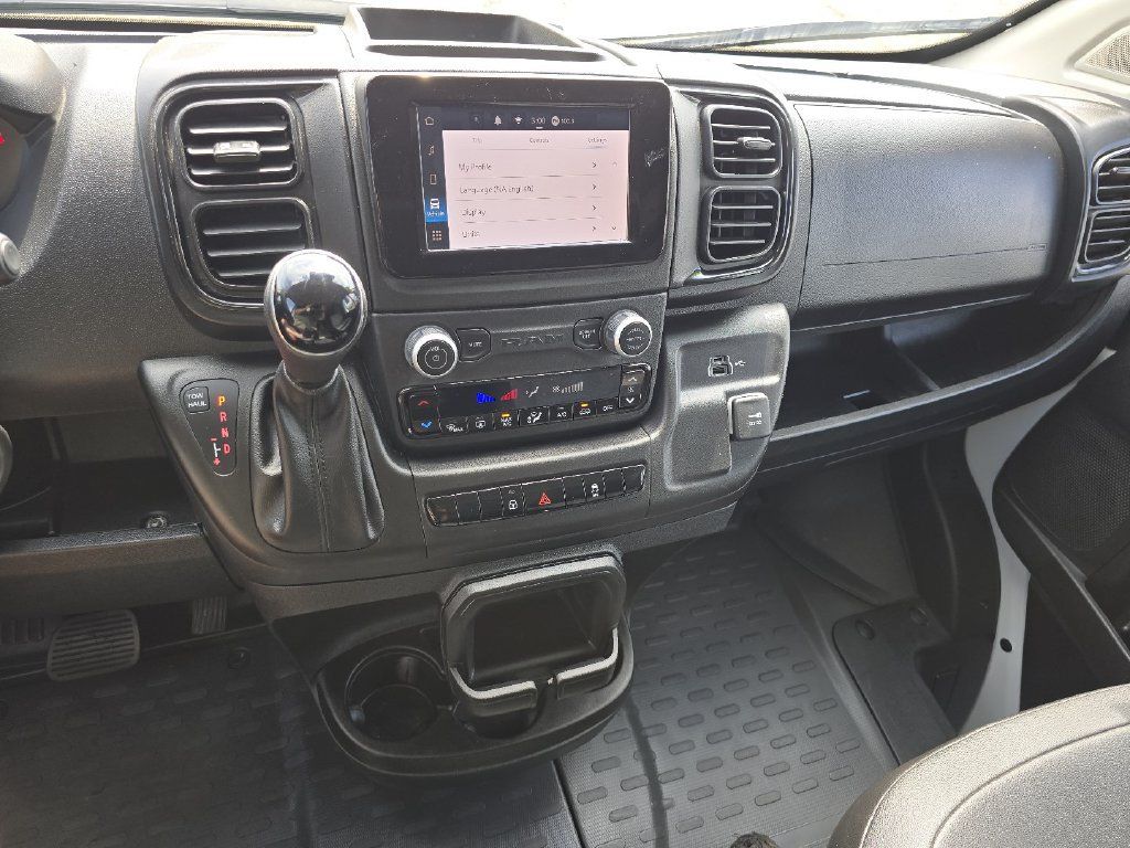 Used 2025 RAM ProMaster 2500 w/ Convenience Group FWD image 30