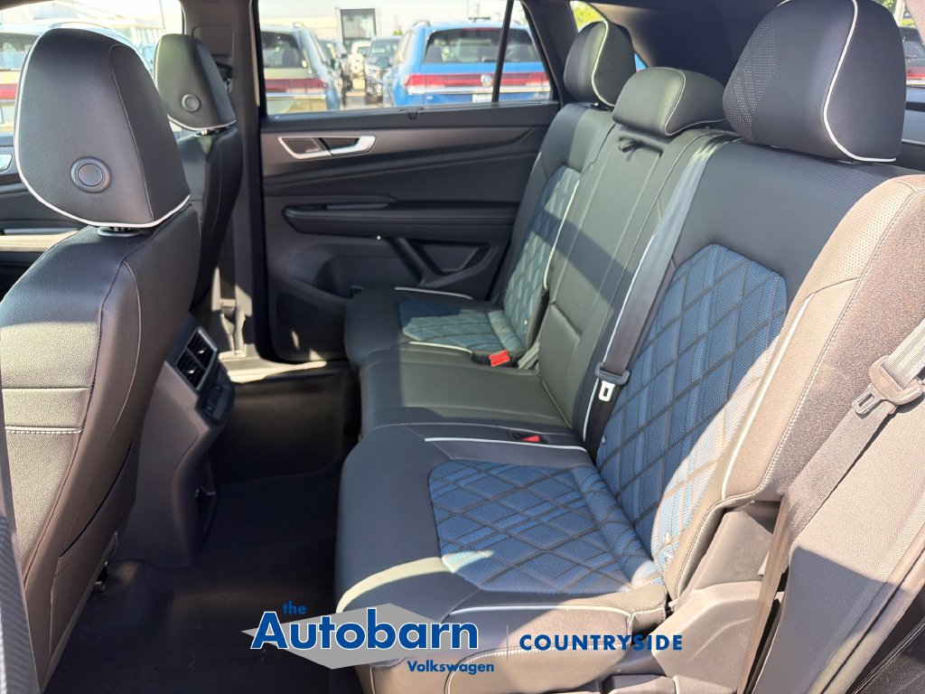 New 2026 Volkswagen Atlas Cross Sport SEL Premium R-Line AWD/4WD image 21