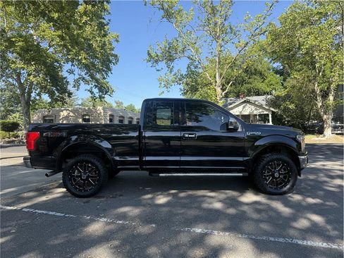 Used 2018 Ford F150 Lariat AWD/4WD image 6