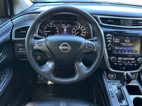 Certified 2023 Nissan Murano SV w/ SV Midnight Edition Package FWD image 16