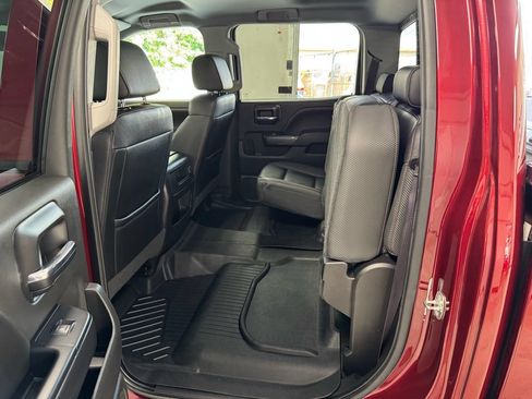 Used 2017 GMC Sierra 1500 SLT AWD/4WD image 25