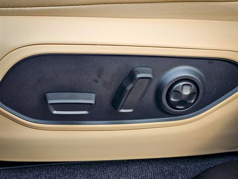 New 2026 Jeep Grand Cherokee Limited AWD/4WD image 15