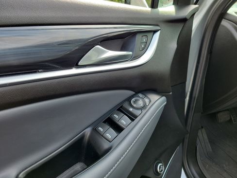 Used 2023 Buick Enclave Essence w/ Experience Buick Package image 18