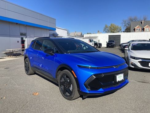New 2026 Chevrolet Equinox EV RS image 1