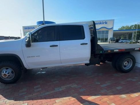Used 2023 Chevrolet Silverado 3500 W/T w/ WT Fleet Convenience Package AWD/4WD image 7
