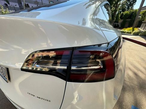 Used 2023 Tesla Model Y Long Range image 35