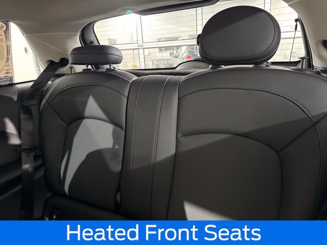 Used 2022 MINI Cooper 2-Door Hardtop FWD image 15