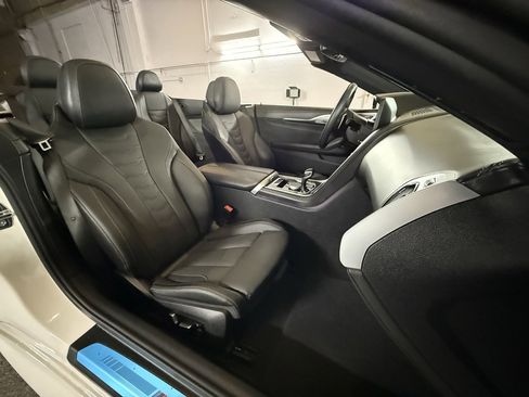 Used 2023 BMW M850i xDrive Convertible w/ Driving Assistance Package image 39