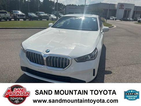 Used 2026 BMW 530i RWD image 7