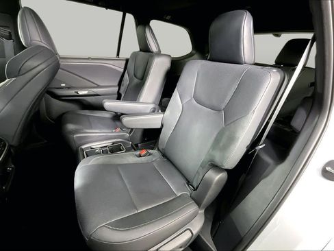 Certified 2024 Lexus TX 500h AWD w/ Technology Package image 18