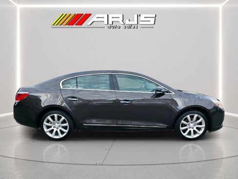 Used 2013 Buick LaCrosse Touring FWD image 3