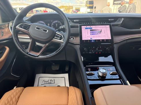 New 2025 Jeep Grand Cherokee L Summit w/ Advanced Protech Group IV image 7