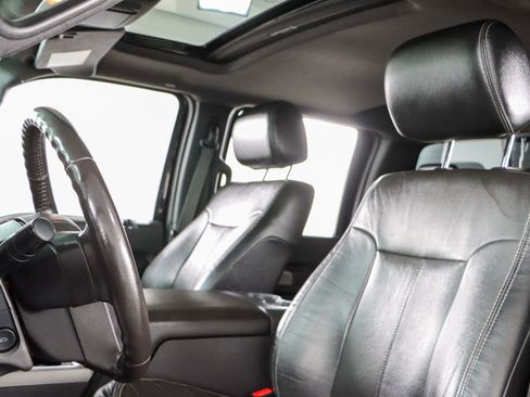 Used 2016 Ford F250 Lariat w/ Lariat Ultimate Package image 26