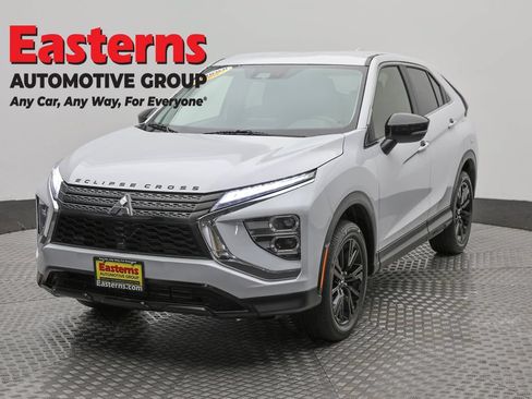 Used 2024 Mitsubishi Eclipse Cross LE AWD/4WD image 1