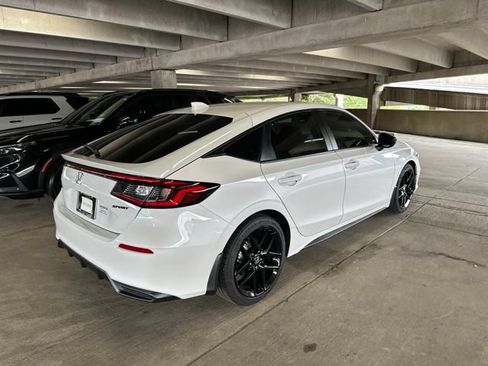 Used 2026 Honda Civic Sport image 4