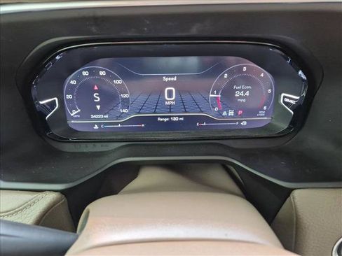 Used 2023 GMC Yukon XL Denali AWD/4WD image 11