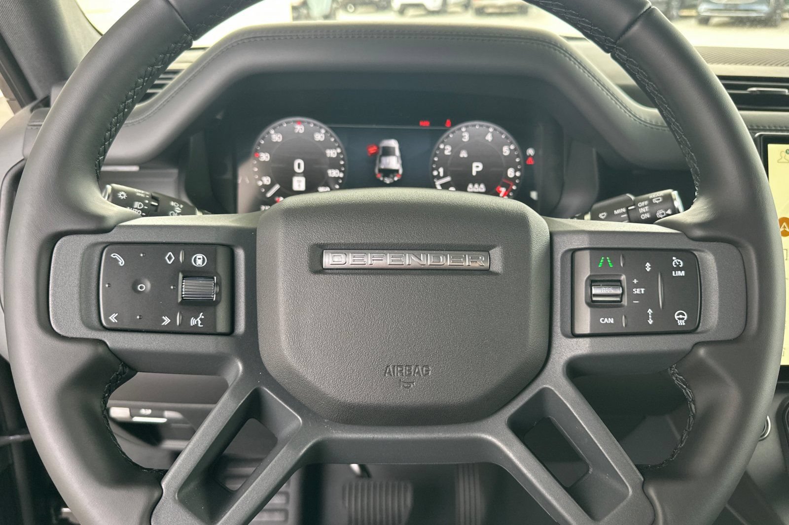 New 2026 Land Rover Defender 110 X-Dynamic SE AWD/4WD image 24