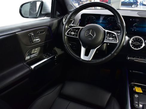 Certified 2022 Mercedes-Benz GLB 250 4MATIC image 24