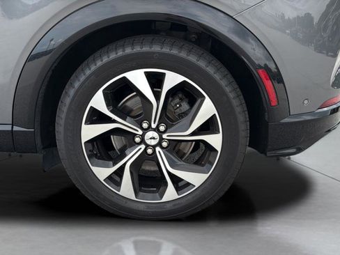Used 2021 Ford Mustang Mach-E Premium AWD/4WD image 27