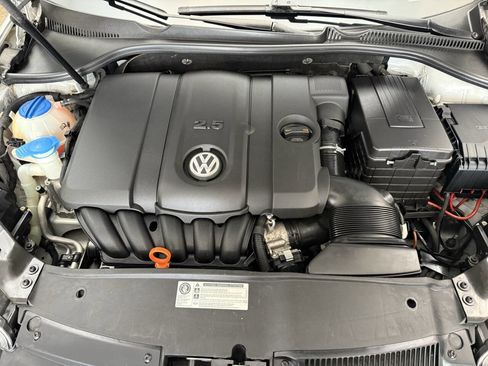 Used 2011 Volkswagen Jetta SE image 15